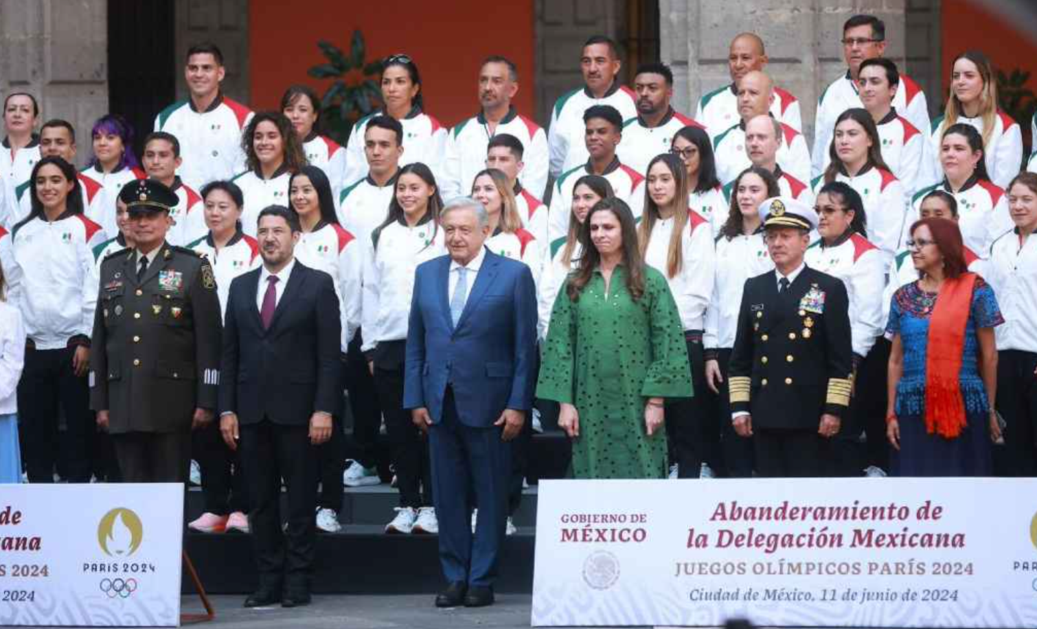 Equipo de natación artística declinó invitación a abanderamiento